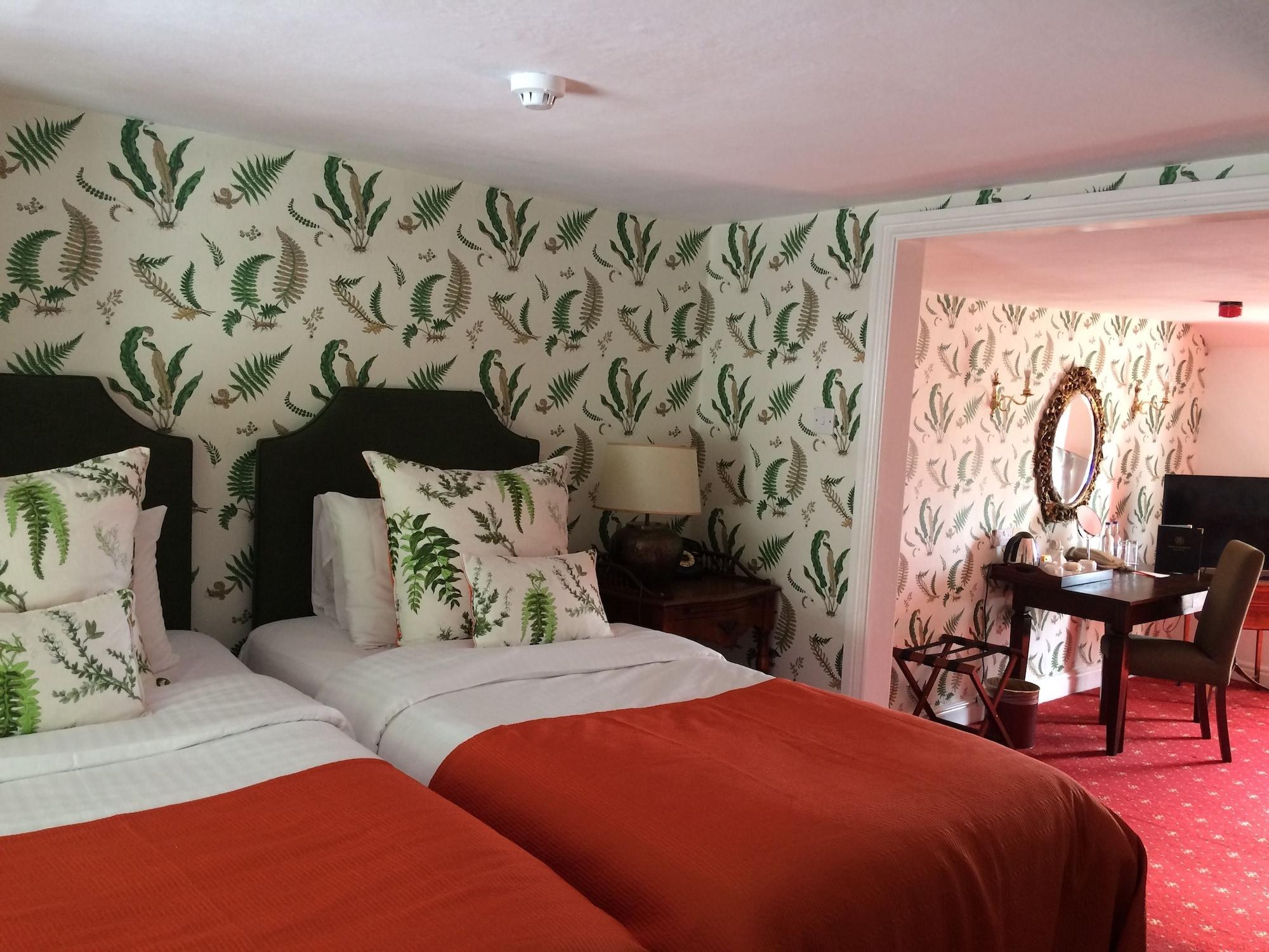 New House Country Hotel カーディフ エクステリア 写真